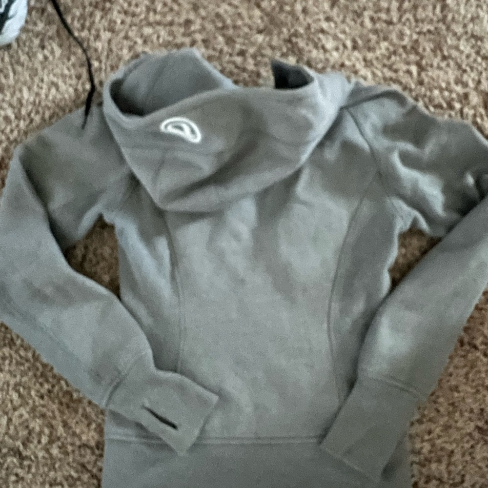 Lululemon scuba sweater zip up - Picture 3 of 3